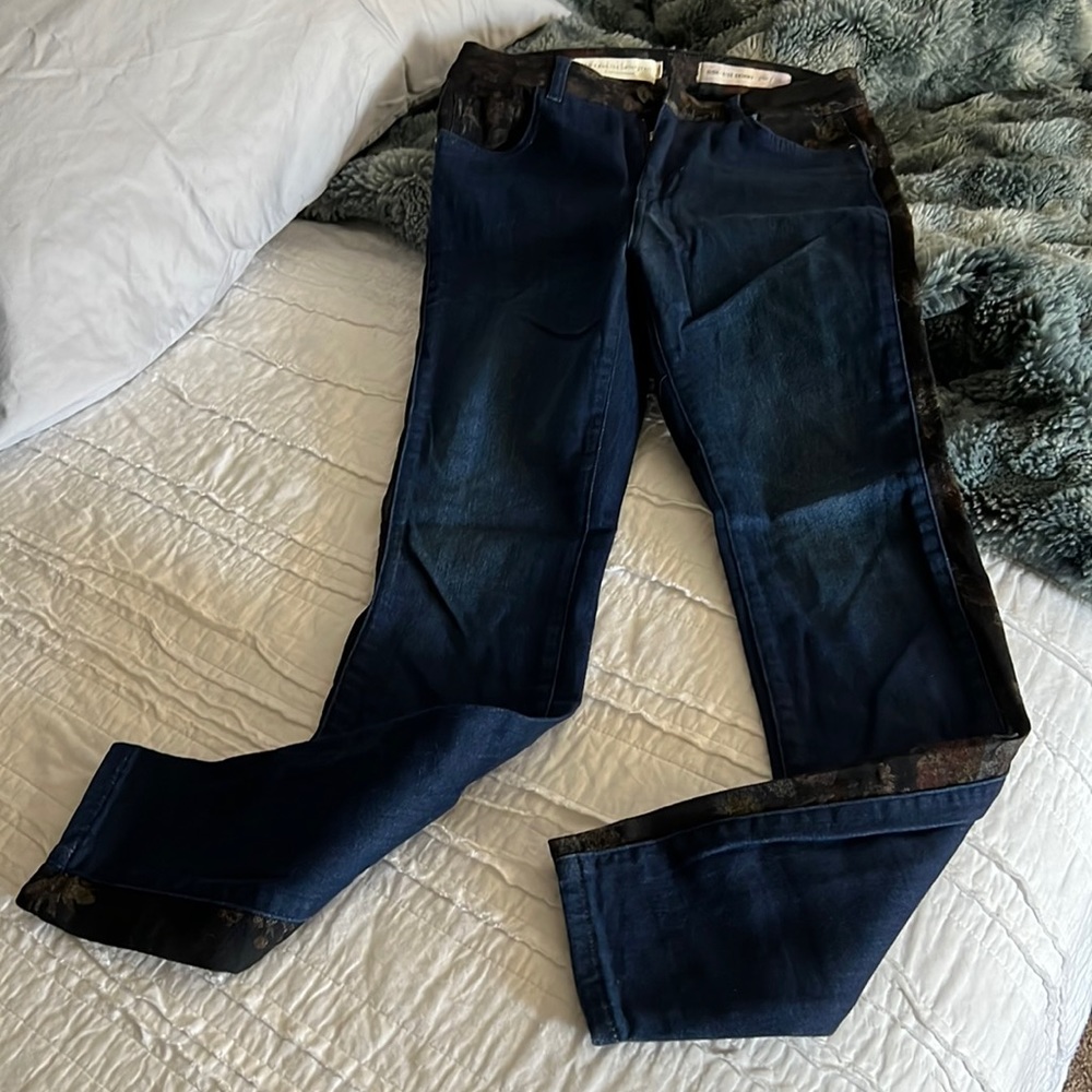 Pilcro High Rise Skinny, Never Worn